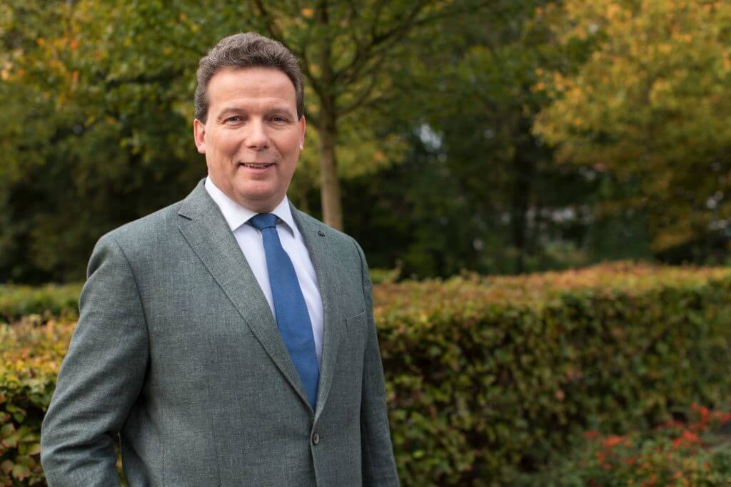 Jan Nijhuis uitvaartverzorger vredehof Jan Nijhuis uitvaartverzorger vredehof