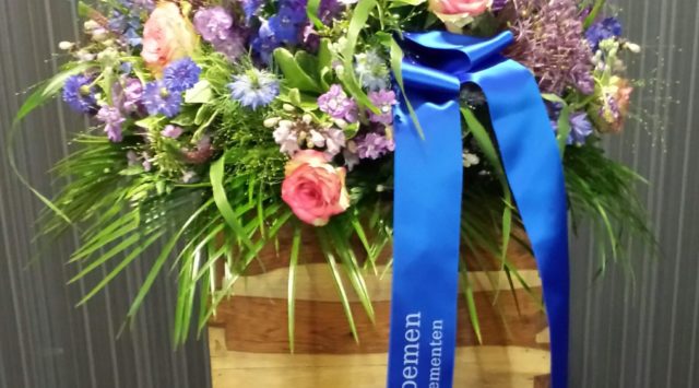 bloemstuk Voogsgerd bloemstuk Voogsgerd