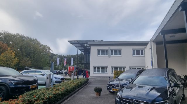 20251004_160852 20251004_160852